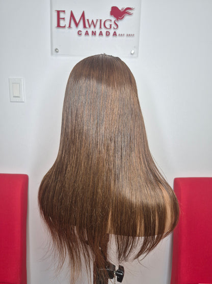 Zandra (#4) Straight Closure Wig